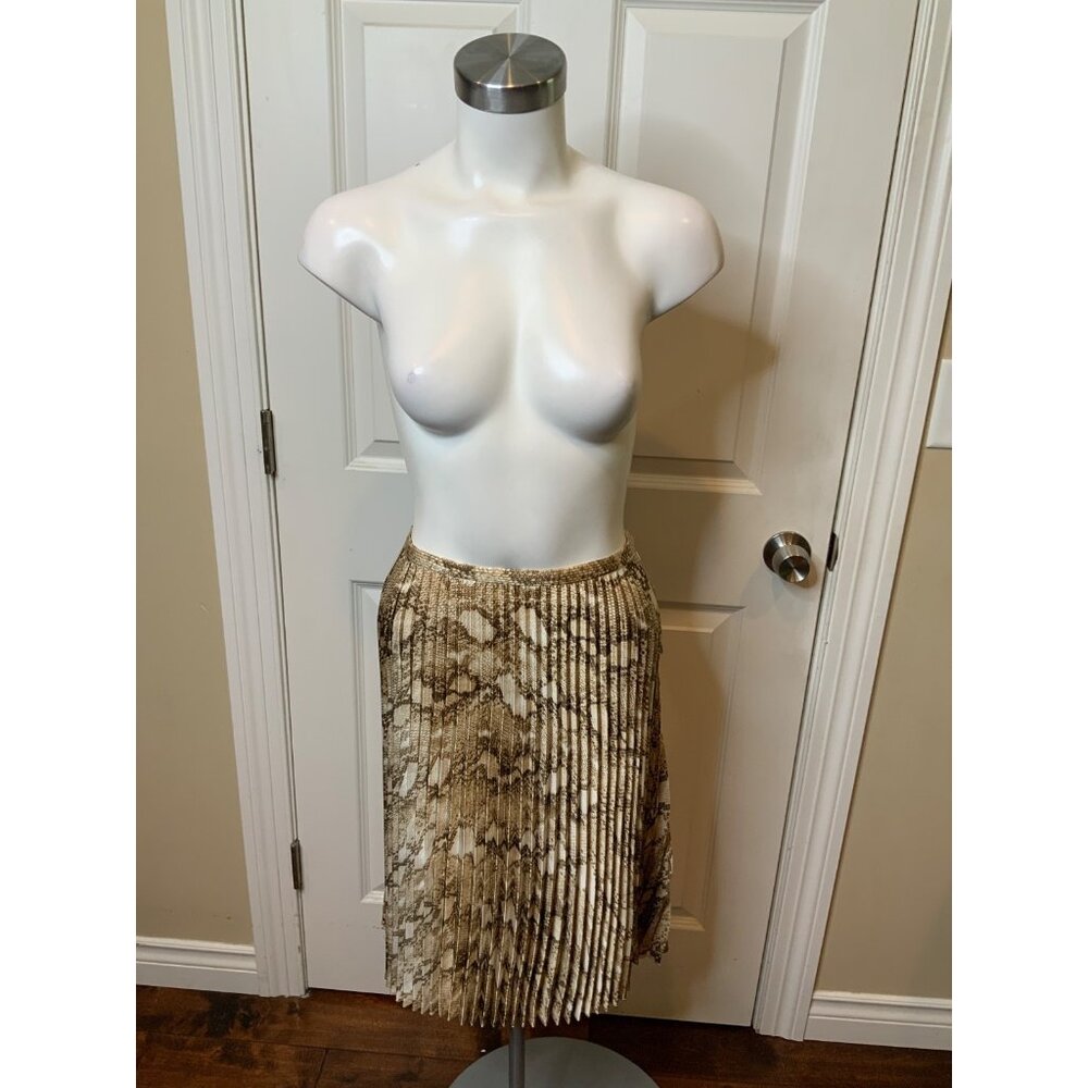 Lauren Ralph Lauren Tan Pleated Snakeskin Skirt NWT $79, Size 8